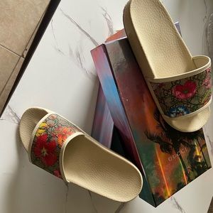 Gucci slides